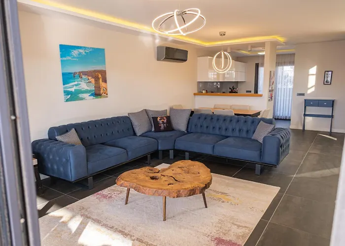 Lueks Huzurlu Yeni Vila *