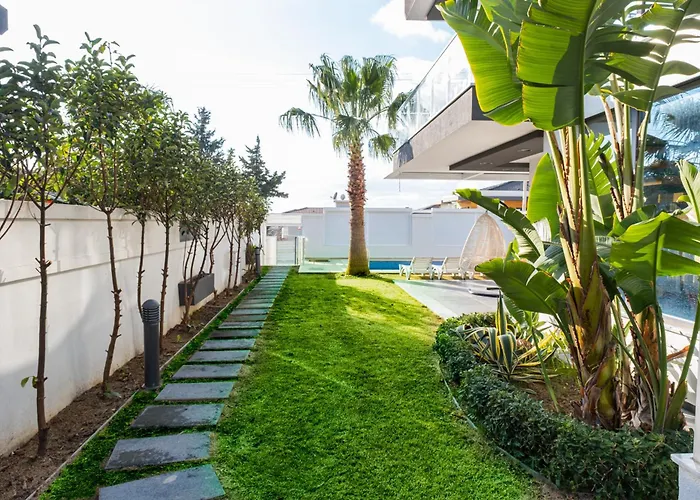 Lueks Huzurlu Yeni Vila Çeşme