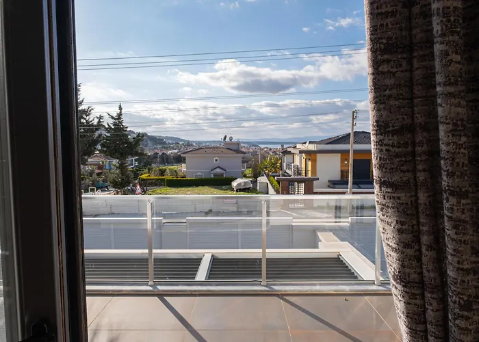 Vila Lueks Huzurlu Yeni *