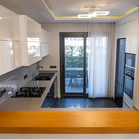 Lueks Huzurlu Yeni Çeşme