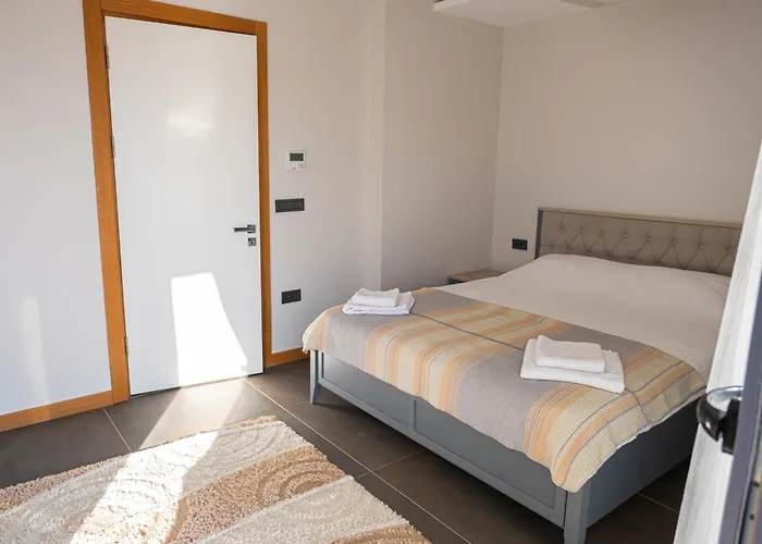 Lueks Huzurlu Yeni Çeşme