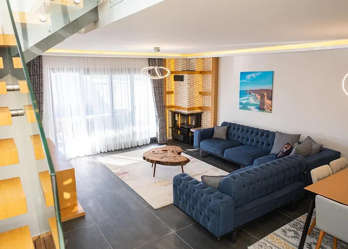 Lueks Huzurlu Yeni فيلة